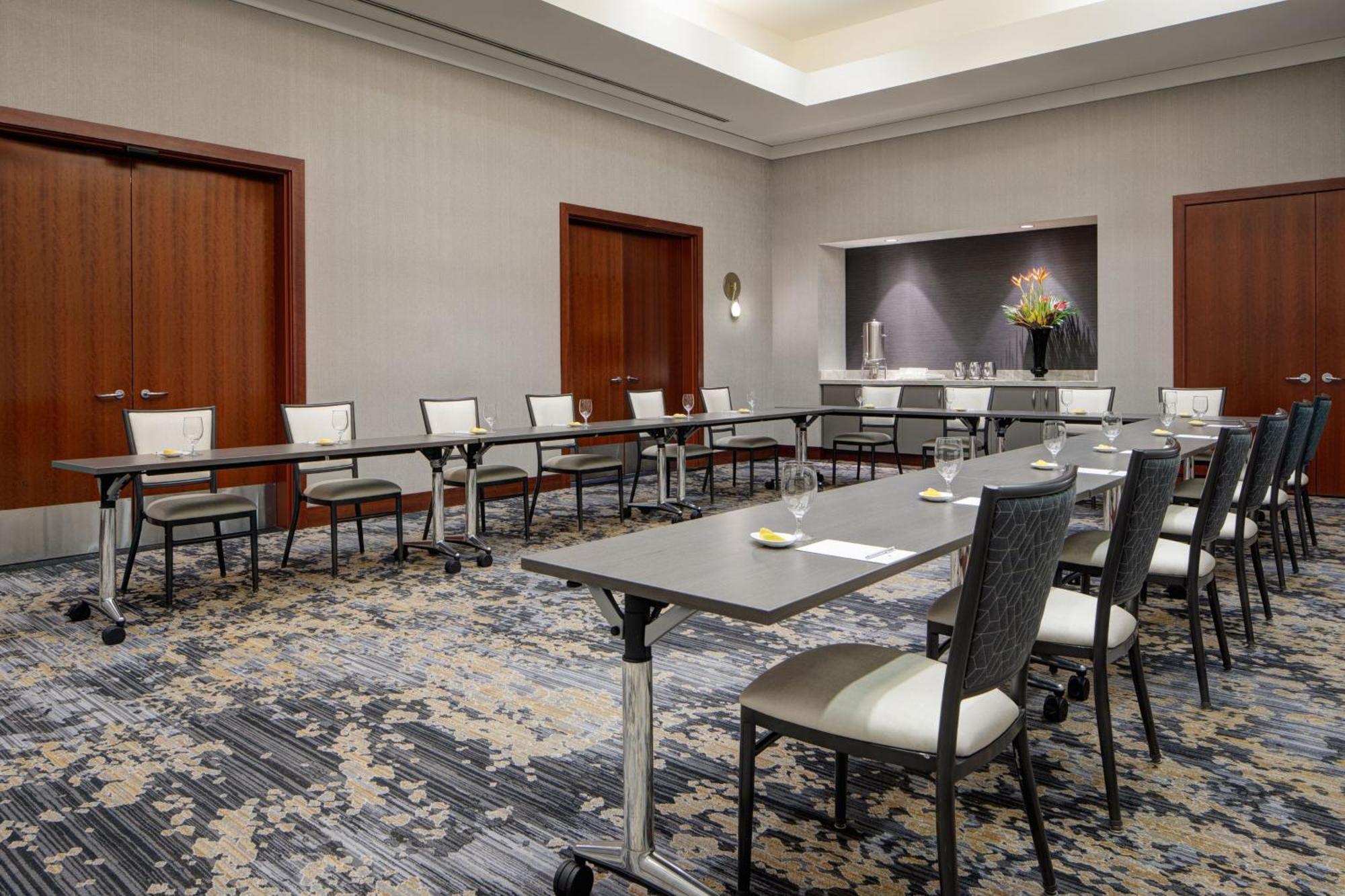 Jw Marriott Grand Rapids Hotel Екстериор снимка